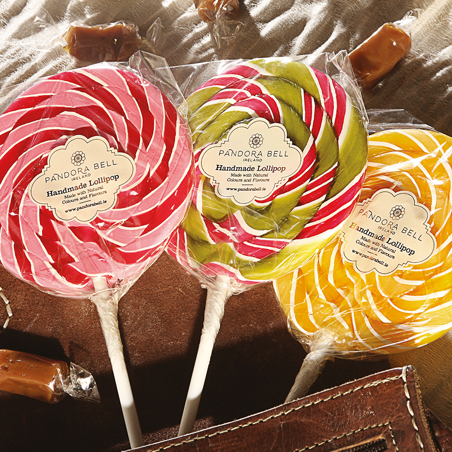 Pandora-Bell-lollipop-bag