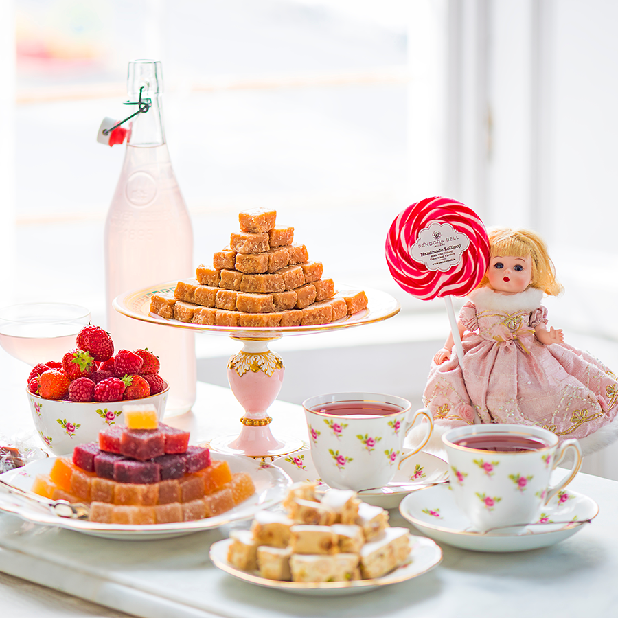 Pandora-Bell-tea-Party